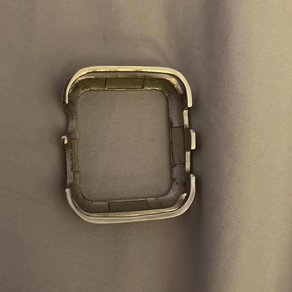 Apple Watch Bezel - Picture 2 of 2